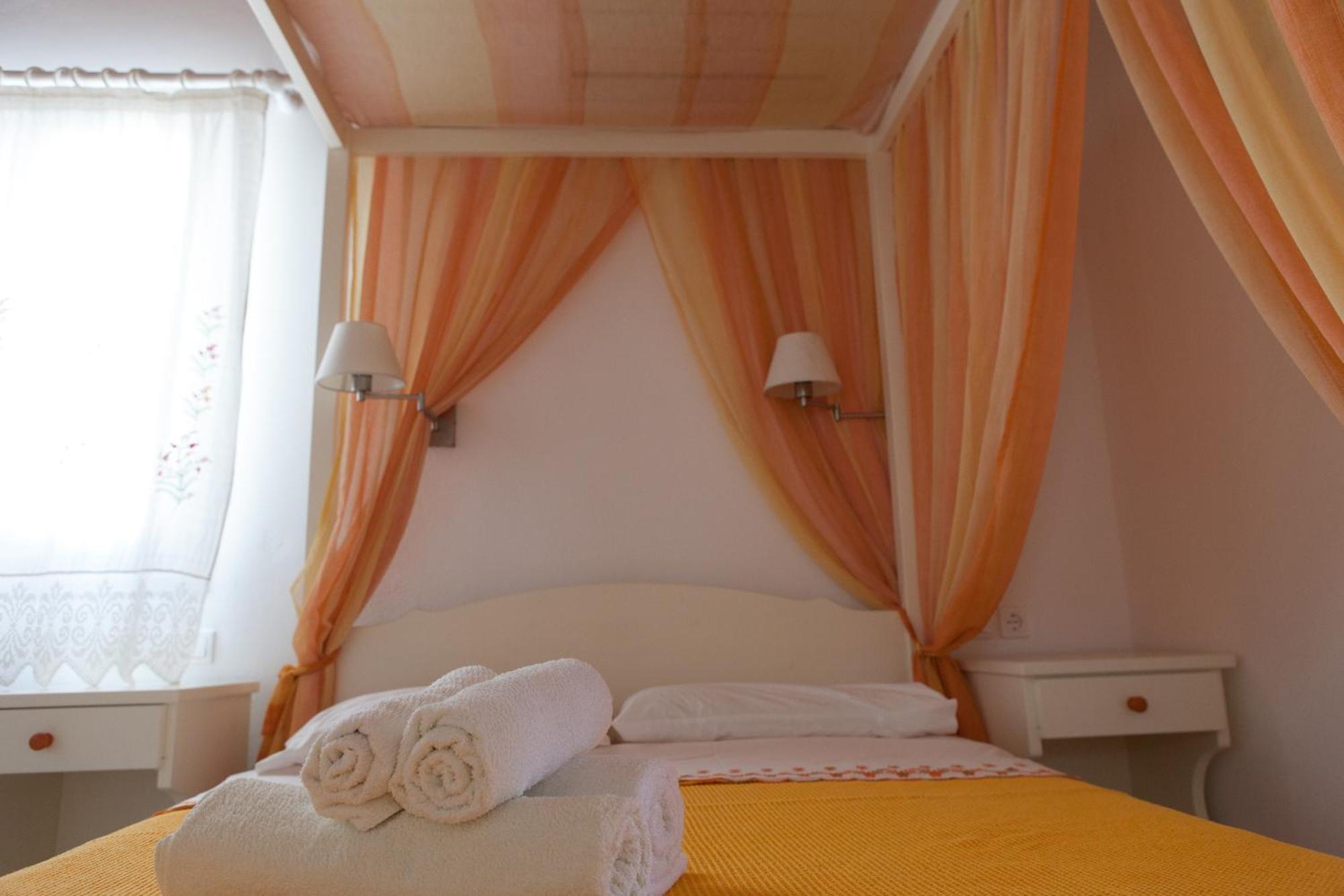 Ergina Summer Resort Antiparos Cameră foto